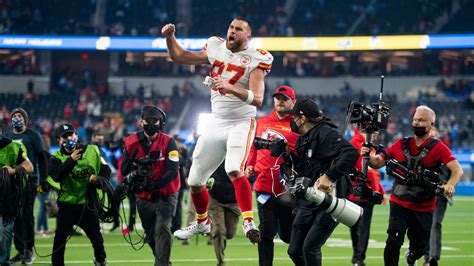 Nfl Covid Updates Chiefs Travis Kelce Among 51 Players On List