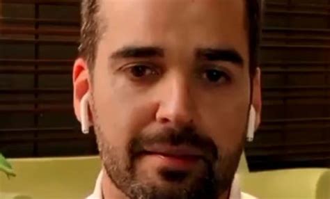 Por se assumir gay governador gaúcho nega cálculo político e comenta sobre voto em Bolsonaro