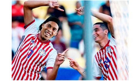 Memes De Ronaldinho Detenido Por Usar Pasaporte Adulterado En Paraguay