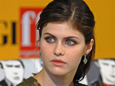simple beauty  enchanted blue eyes alexandra daddario  wallpaper