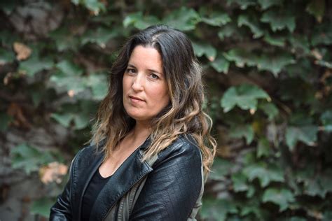 Nineteen Claws and a Black Bird | Book by Agustina Bazterrica, Sarah