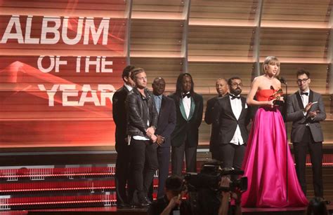 Taylor Swift Is First Woman To Win Album Of The Year Twice Her Team