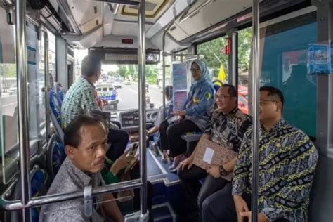 Saat Ini Masih Gratis Pemko Palangkaraya Sediakan 5 Bus Untuk Layanan