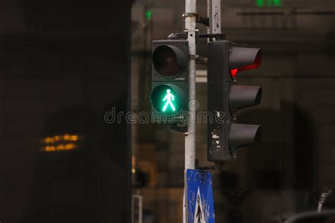 Green Traffic Light for Pedestrians Editorial Image - Image of building ...