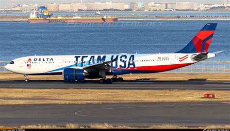 N411DX Delta Air Lines Airbus A330 941 Photo By OMGcat ID 1560833