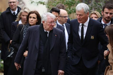 Sir Bobby Charlton funeral: Alex Ferguson solemn as he joins United ...