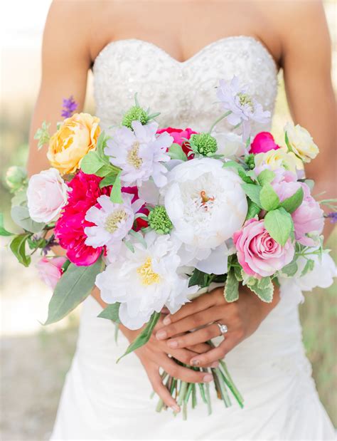 rent flowers for wedding