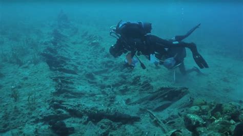 Ancient Greek shipwrecks discovered in Aegean Sea — RT World News