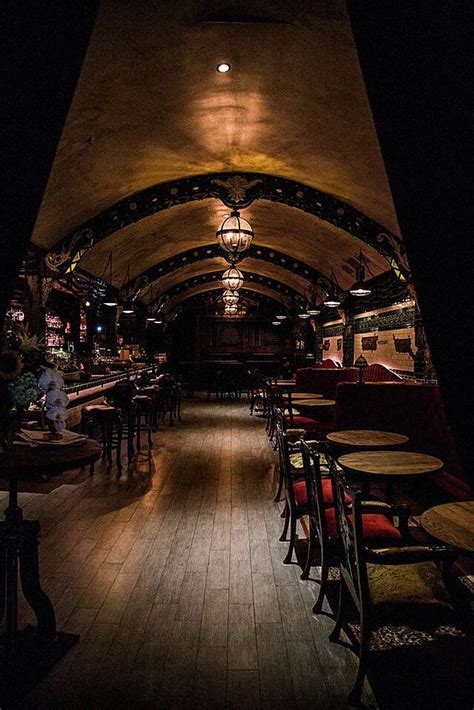 A New Gin Bar Brings Victorian London To The Heart Of San Francisco ...