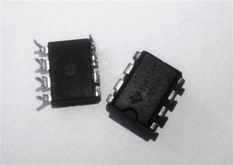 Discrete 555 Using Transistors (Replica of NE555 IC)