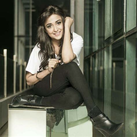 17 Best Images About Monali Thakur On Pinterest Saree India People