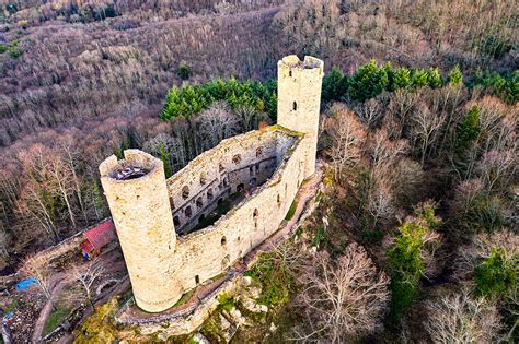 Ruines du Château Haut Andlau à Grand Est Châteaux de France