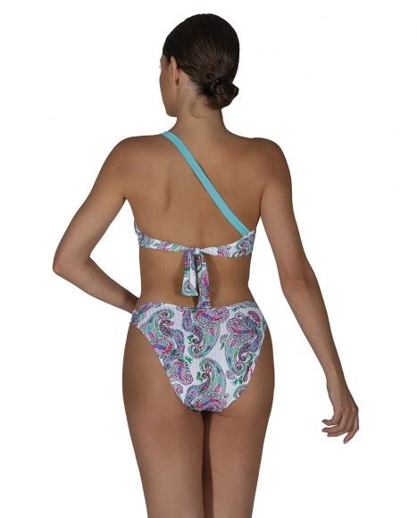 Bikini asimétrico con foam y sin aro Menorca Bikini Bikini