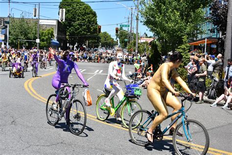 Fremont Seattle Nude Bike Ride Fremont Summer Sol Flickr