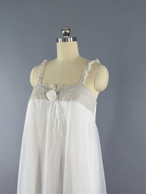 Vintage Olga Nightgown Nightie