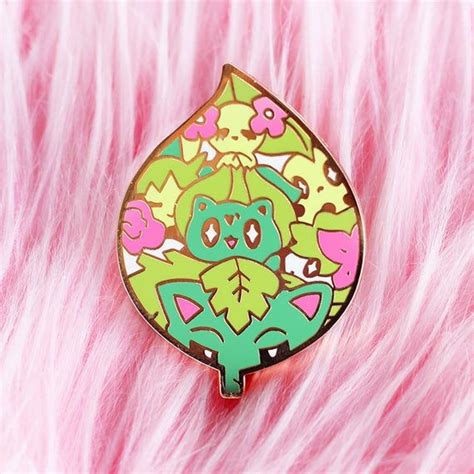 Pokémon Grass Type Badge Hard Enamel Pin Etsy In 2020 Enamel Pins