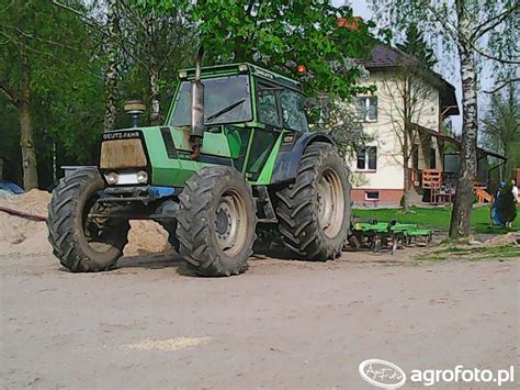 Zdjęcie ciagnik Deutz Fahr id 611616 Galeria rolnicza agrofoto