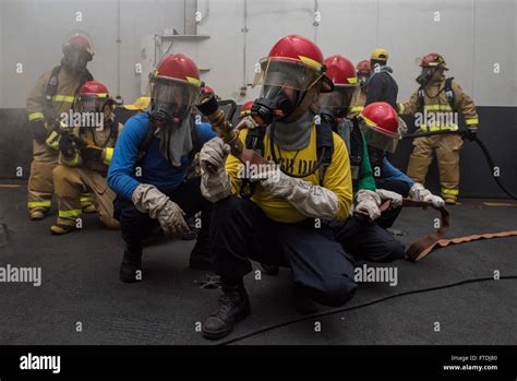 Simulacro De Lucha Contra Incendios Fotograf As E Im Genes De Alta