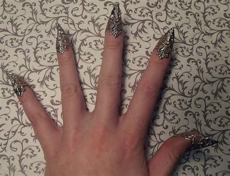 Silver Dragon Claws Nail Armor Set Of Etsy Nail Armor Claw