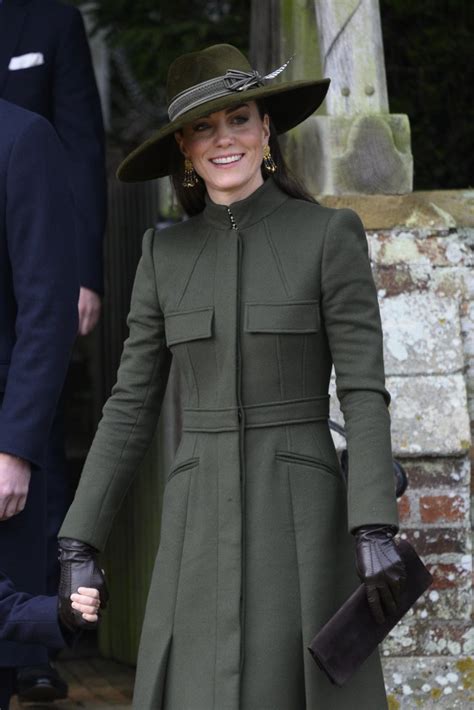 Kate Middletons Royal Christmas Church Service Outfit Details Us Weekly