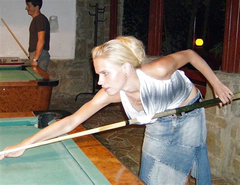 Downblouse And Nipple Slips Porn Pictures XXX Photos Sex Images PICTOA