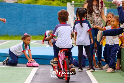 Transitolândia Projeto de educação para o trânsito é inaugurado em