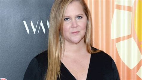 Amy Schumer Suffers Hair Pulling Disorder Afraid Her Son Will Too