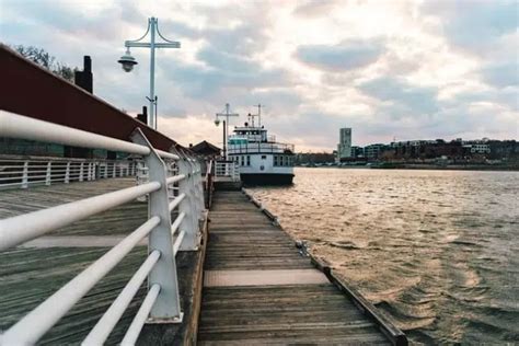 Viking Mississippi Cruise Ship Touches Water for the First Time | KNSI