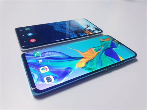 Samsung Galaxy S10 Vs Huawei P30 Pro Side By Side