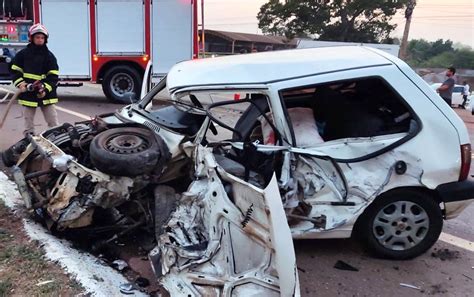 Motorista Que Ficou Preso S Ferragens Ap S Colis O Carreta