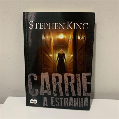 Livro Carrie A Estranha