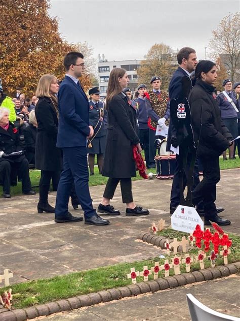 Aldridge Service Of Remembrance Barr Beacon School