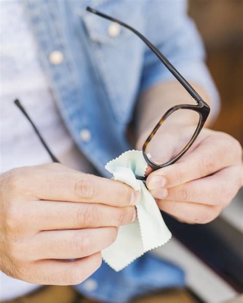 How To Make Your Own Homemade Eyeglass Cleaner Hello Nest