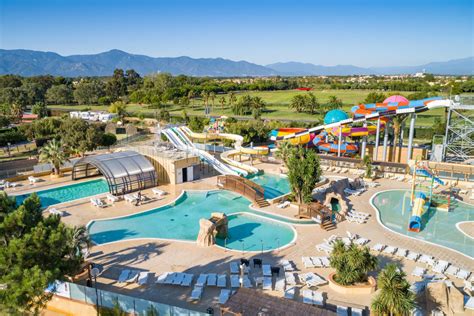 Camping Saint Cyprien 4 et 5 étoiles avec parc aquatique Campings Luxe