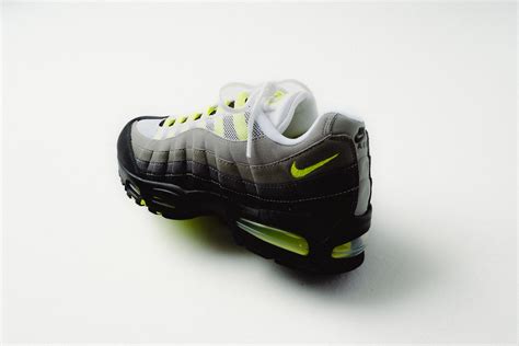 NIKE AIR MAX 95 OG 'NEON' | BSTN Chronicles