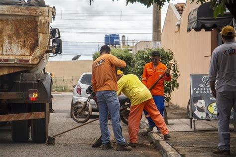 Prefeitura Intensifica Mutir Es De Limpeza Para O Combate Da Dengue