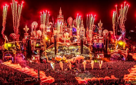 Tomorrowland 2024 Main Stage - Raf Maggie