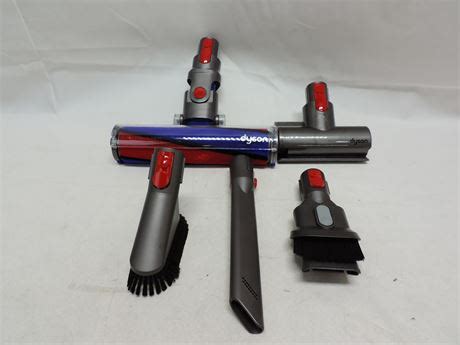 ShopTheSalvationArmy - Unused Dyson Vacuum Attachments Fits V7/8 V10 ...