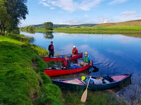 Loch Canoeing in Scotland: Top Locations & Pro Tips