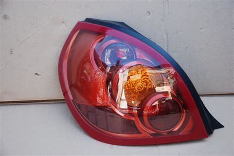 Nissan Almera N D D Lampa Tylna Lewa Oficjalne