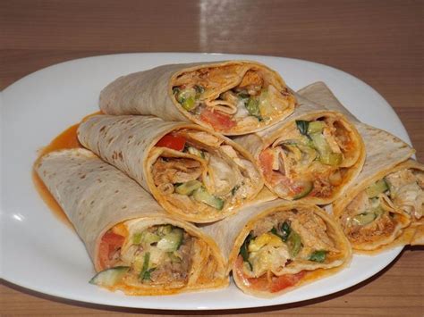 Быстрый горячий обед из лаваша и куринного мяса | Еда, Кулинария, Идеи ...