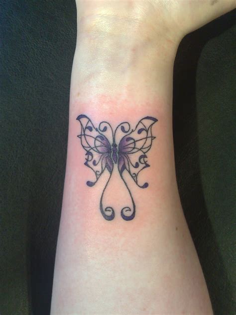 Tattoo Today's: Small Butterfly Tattoos On Wrist