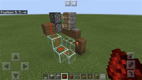 (Yet another) Simple 2-by-1 Piston Door w/ Pressure Plates : r/Minecraft