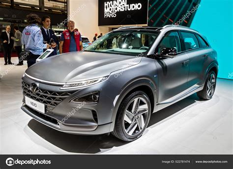 Hyundai Nexo Hydrogen Fuel Cell Powered Crossover Suv Car Showcased