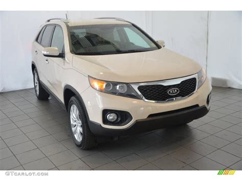 2011 White Sand Beige Kia Sorento Ex 90930446 Car