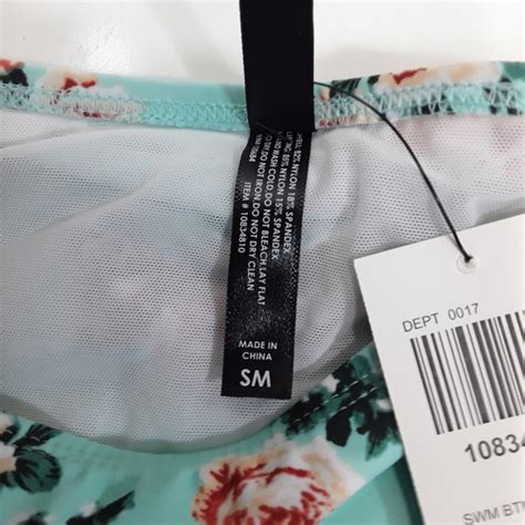 Hot Topic Swim Hot Topic Bow Back Floral Bikini Bottom Poshmark