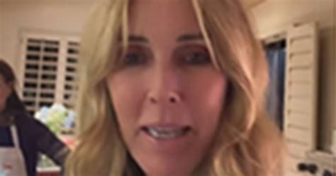 Rod Stewarts ex-wife inundated with support as she shares very scary