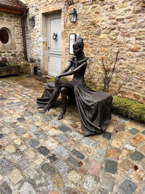 Saint Vincent Tournante Les Sculptures De L Artiste Paul Day