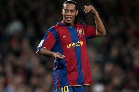 Sueño cumplido Ronaldinho volvería al fútbol para jugar en Gimnasia