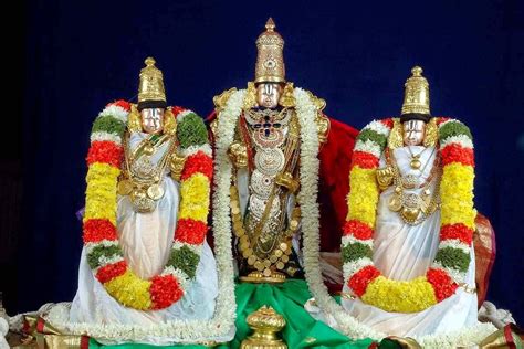 Lord Govinda HD wallpapers Images Pictures photos Gallery Free Download ...